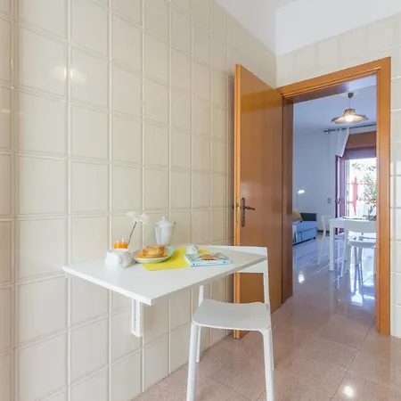 Appartamento Gaia 24 Torre Lapillo