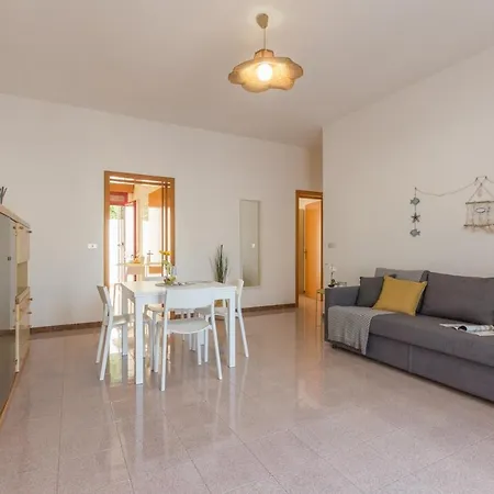 Gaia 24 Apartment Torre Lapillo