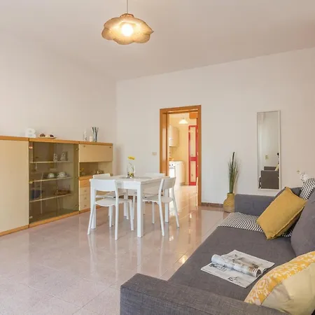Apartment Gaia 24 *