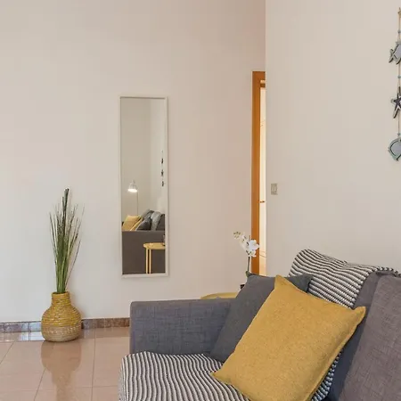 Gaia 24 Apartment